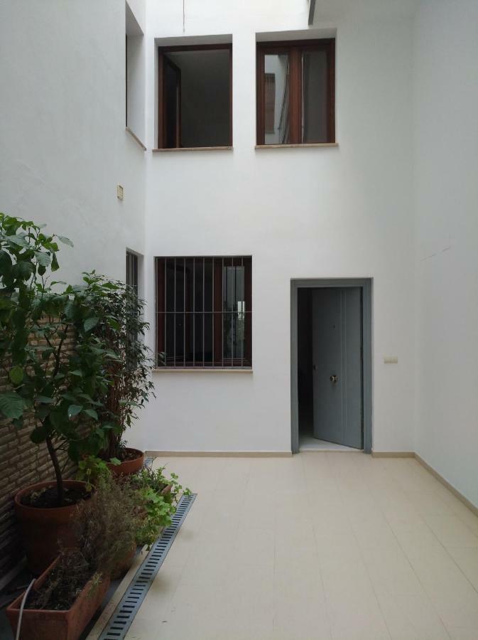 Rentalsevilla Espacioso Duplex En La Puerta Real Exterior photo